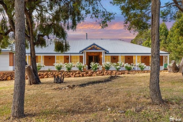 44 Vincent Lookout, WA 6112