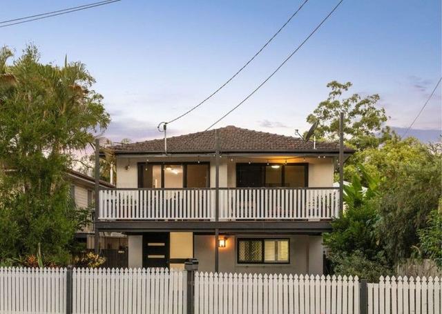 62 Vivian Street, QLD 4105