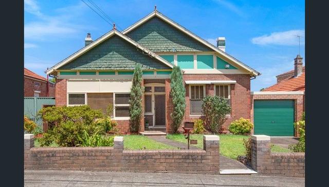 7 Fairlight Street, NSW 2046