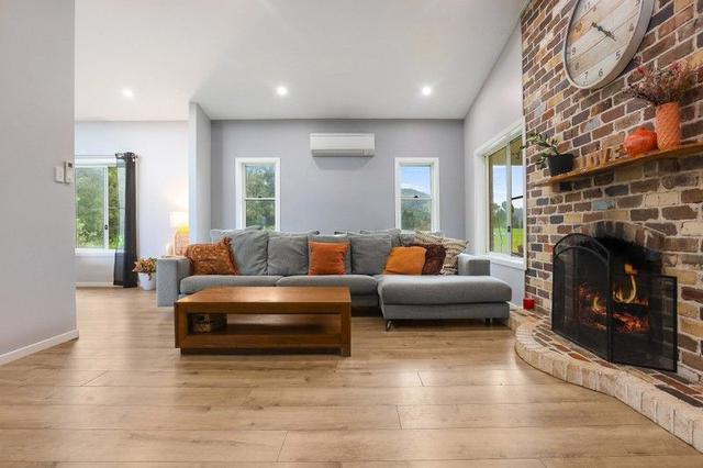 3 Pine Tree Place, NSW 2486