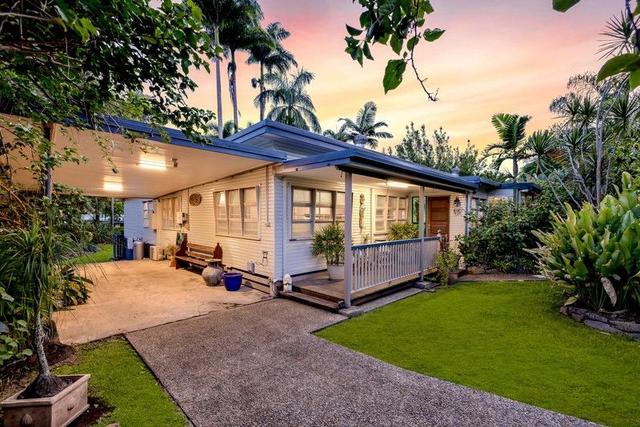 71 Hillview Crescent, QLD 4870