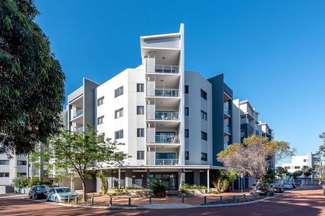 80/6 Walsh Loop, WA 6027