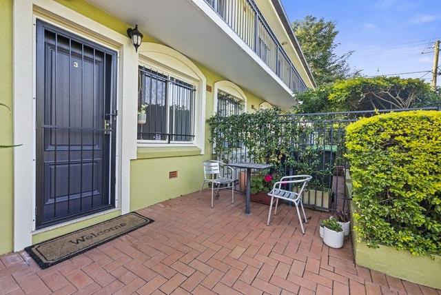 3/19 Ampthill Street, QLD 4101
