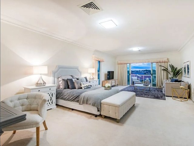 1 Nowingi Close, QLD 4113