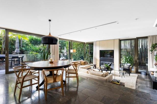 244A Raglan  Street, NSW 2088
