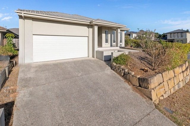 1 Madison Street, QLD 4110