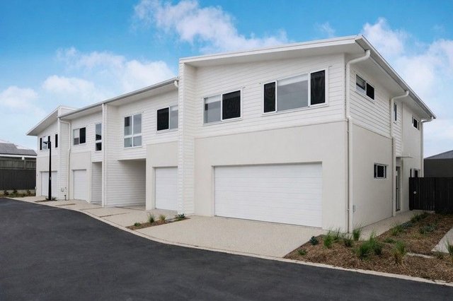 NEW Townhouse/26 Southwood Court, QLD 4509