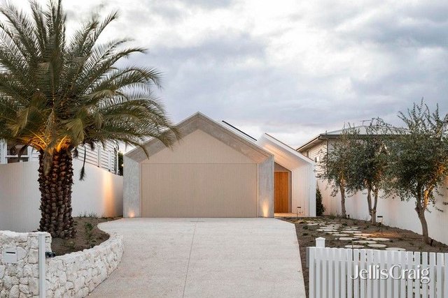 34 Ossett Street, VIC 3943