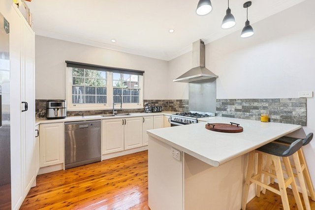 81 Church Street, NSW 2340