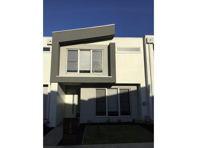 12 Pebblebeach Path, VIC 3977