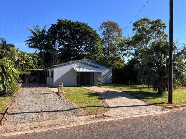 8 Pearl Close, QLD 4868