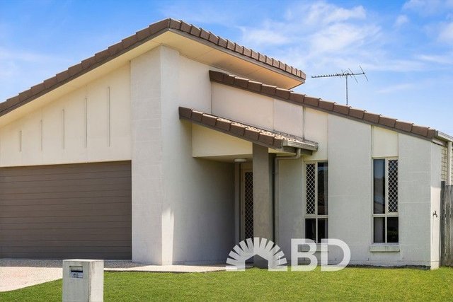 3 Gwenyth Court, QLD 4504