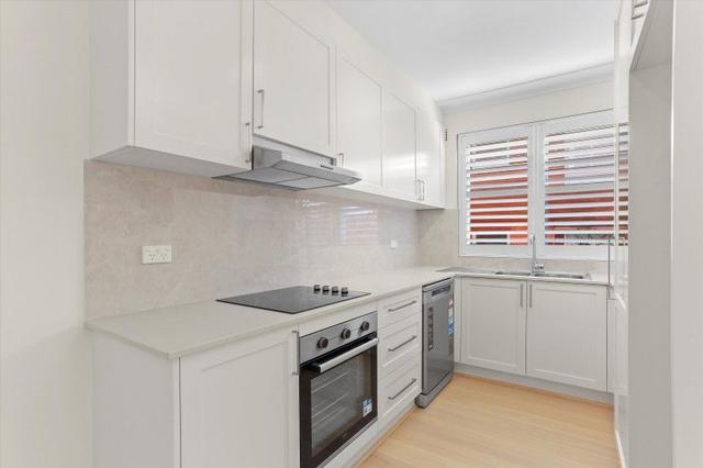 2/5 Cecil Street, NSW 2131