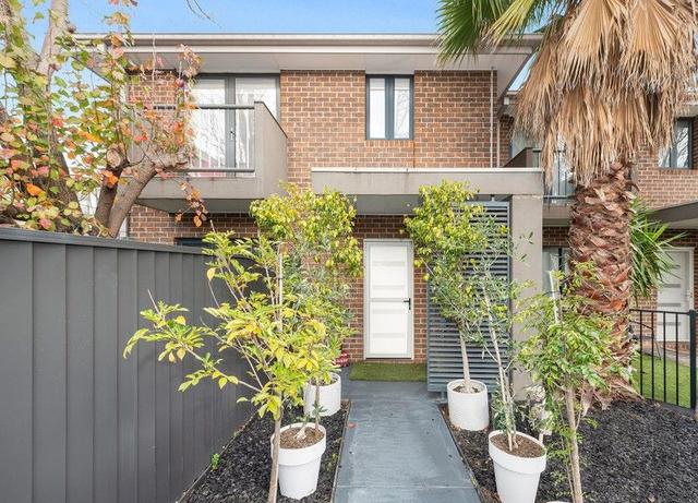 12 Grevillea Circuit, VIC 3012