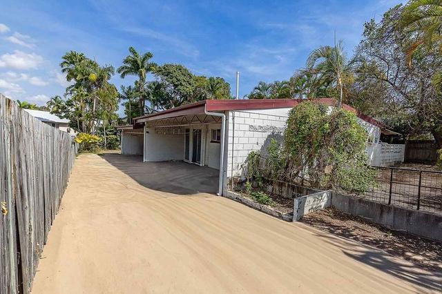 145 Bundock  Street, QLD 4810