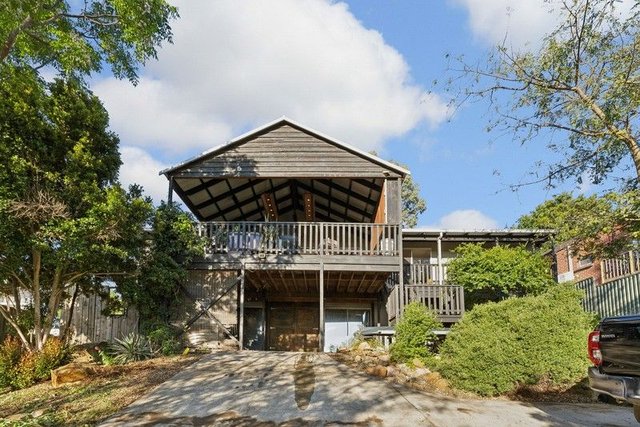 33 Derry Avenue, WA 6112