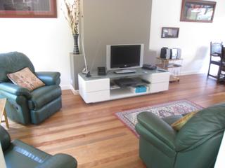 Lounge (2010-02-15)