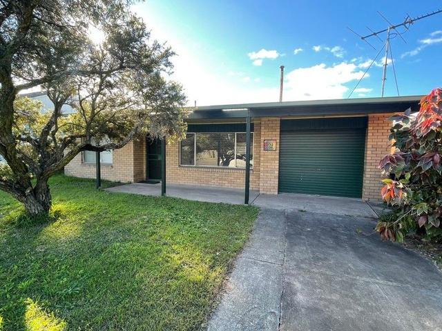 32 Lawson Avenue, NSW 2330