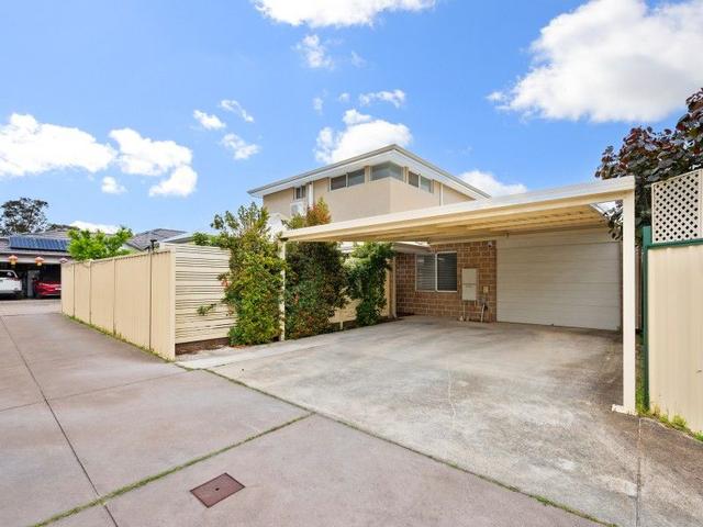 2/75 Upton Street, WA 6102