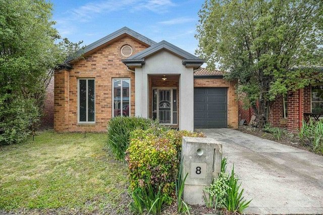 8 Hopkins Pass, VIC 3810