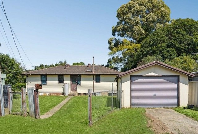 4 Greta Place, NSW 2168