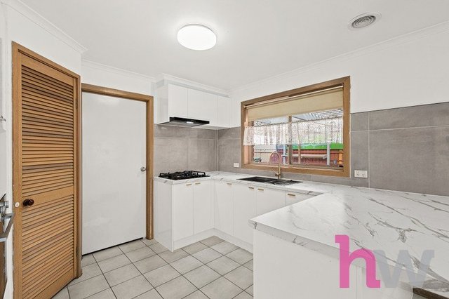 16 Sunbird Crescent, VIC 3029
