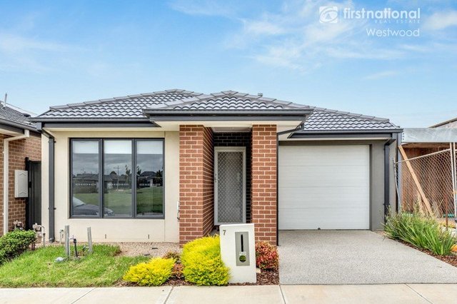 7 Locust Circuit, VIC 3029