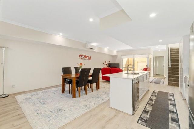 10 The Straits, WA 6030