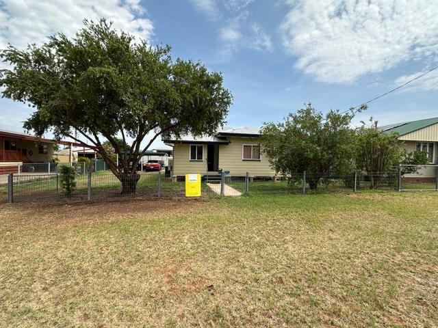 11 Chester Street, QLD 4470