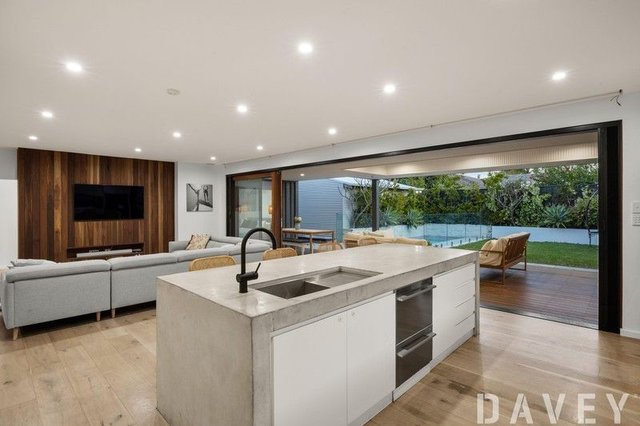 36 Lambertia Street, WA 6024