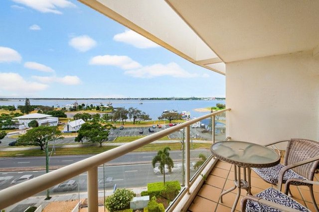 88/106-108 Marine Parade, QLD 4215