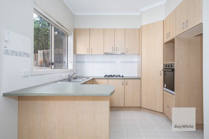 https://images.allhomes.com.au/property/photo/ff10d500918f49698f81af7591b1a6e8_hd.jpg