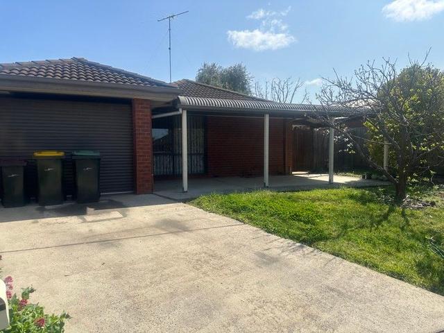 10 Dorr Court, VIC 3216