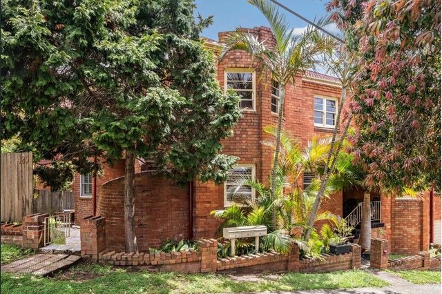 1/426 Sydney Road, NSW 2093