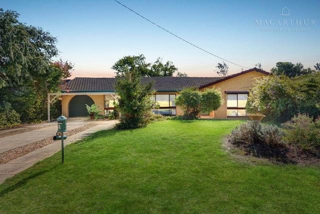 27 Norfolk Avenue, NSW 2650