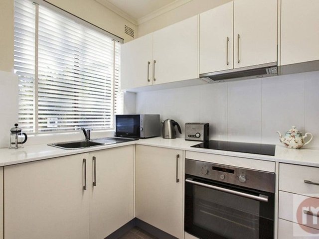 4/96 Macauley Street, NSW 2040