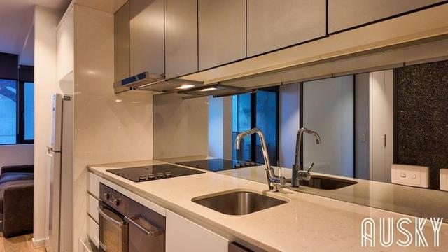 1306/33 Rose Lane, VIC 3000
