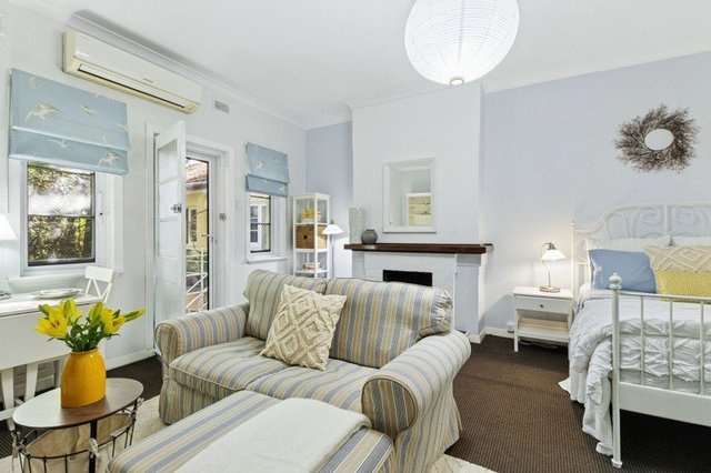 13/1 Barker Road, WA 6008