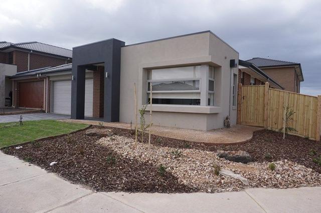 2 Evesham Drive, VIC 3030