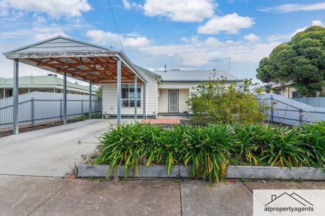 2/114 Bennett Road, VIC 3400