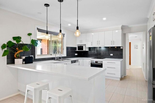 36 Clearwater Drive, VIC 3140