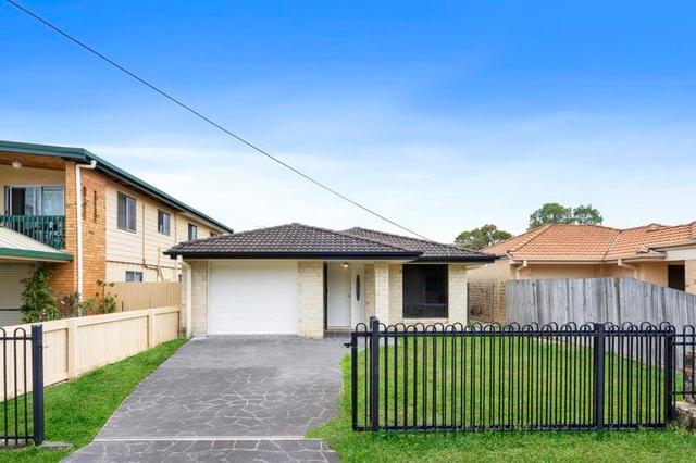 33 Aberdeen Parade, QLD 4034