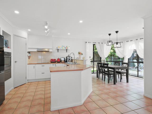 57 Glorious Way, QLD 4078