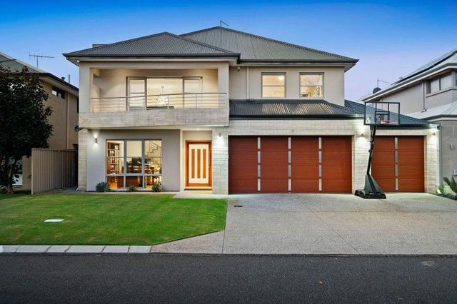 15 Calabria Way, WA 6021