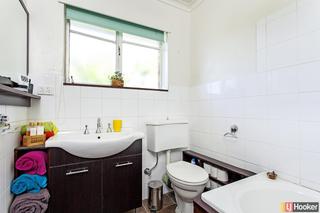 Bathroom (2016-01-20)