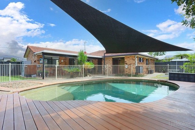 8 Tallara Street, QLD 4216