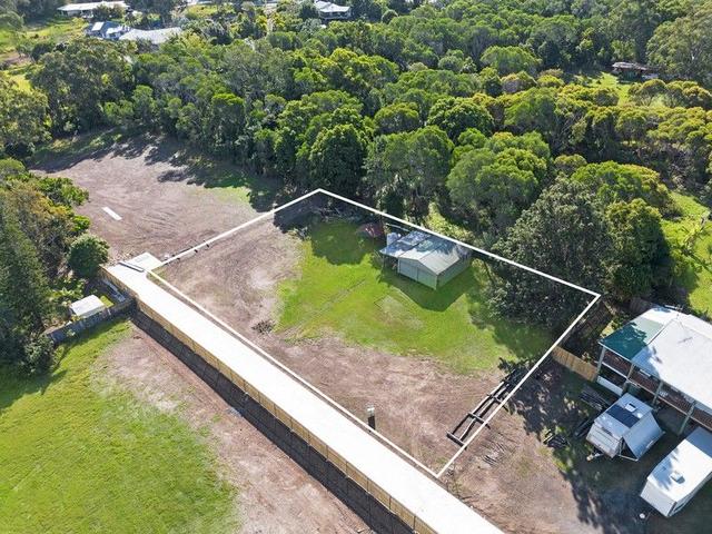 2/76 Castles Rd North, QLD 4655
