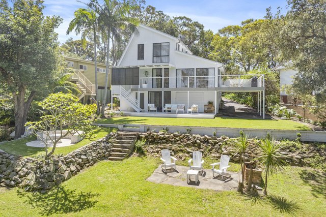 102 Blue Bell Drive, NSW 2260