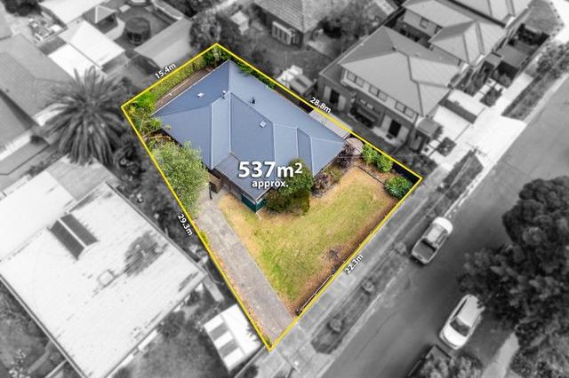 32 Tadstan Drive, VIC 3043