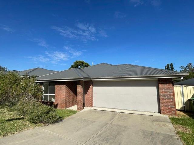 16 Royce Crescent, NSW 2641